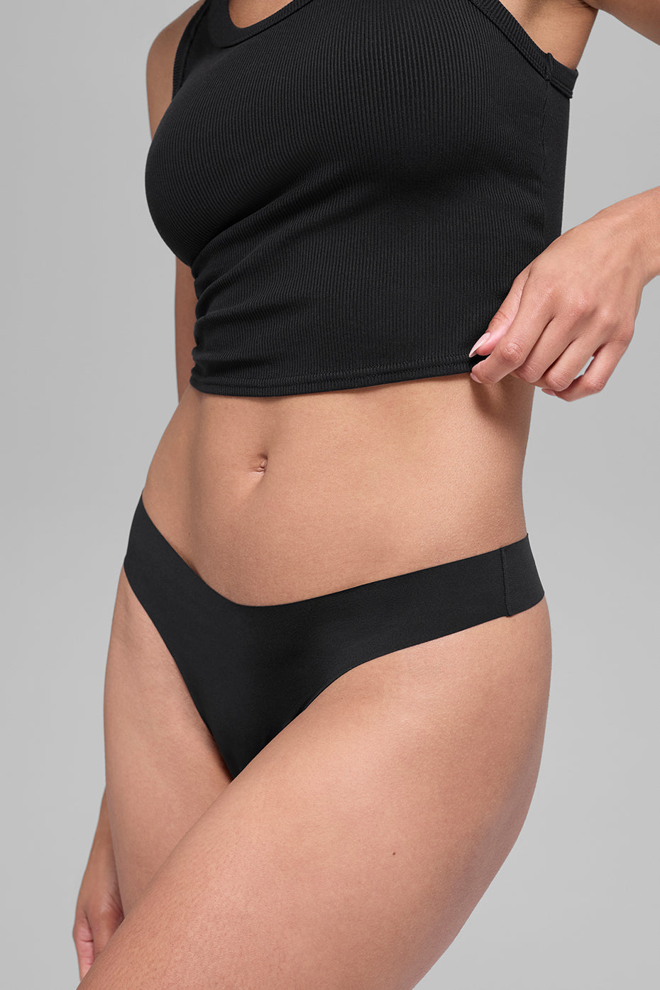 Airbrush Invisible Thong - Black — photo 3