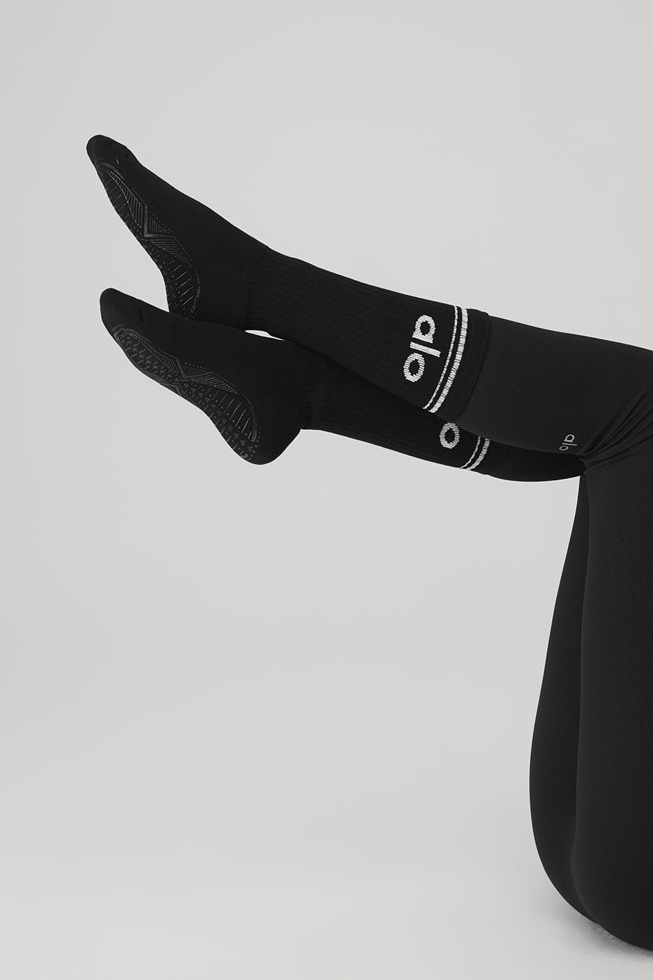 Women's Throwback Barre Sock - Black/White — photo 4