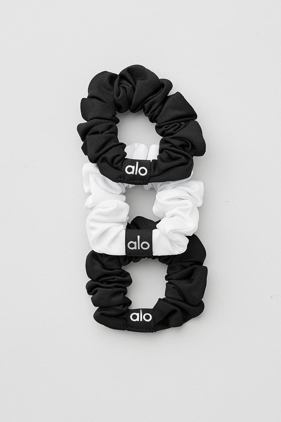 Fresh Mini Scrunchie (3-Pack) - Black/White — photo 1
