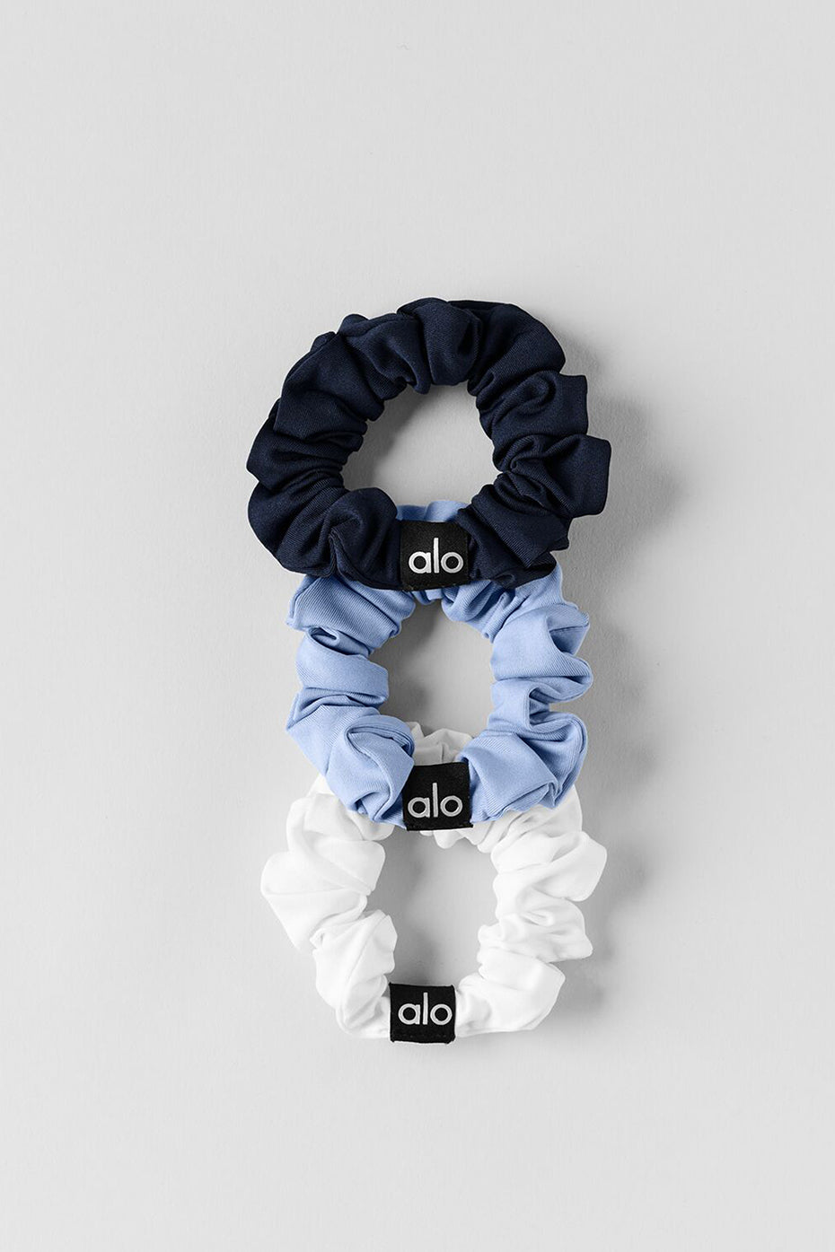 Fresh Mini Scrunchie 3-Pack - Light Provence Blue/Navy/White — photo 2
