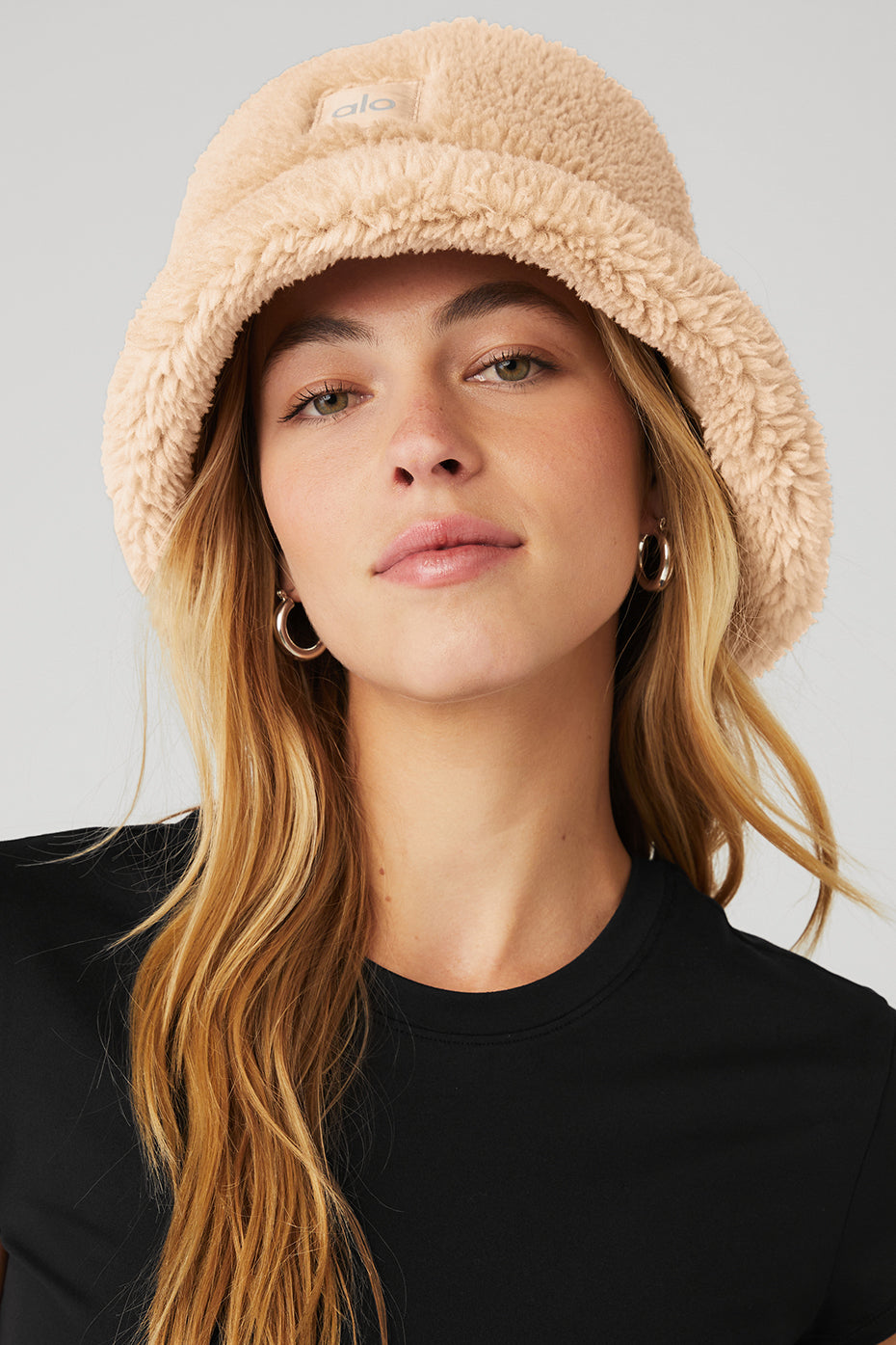 Foxy Sherpa Bucket Hat - Camel — photo 3
