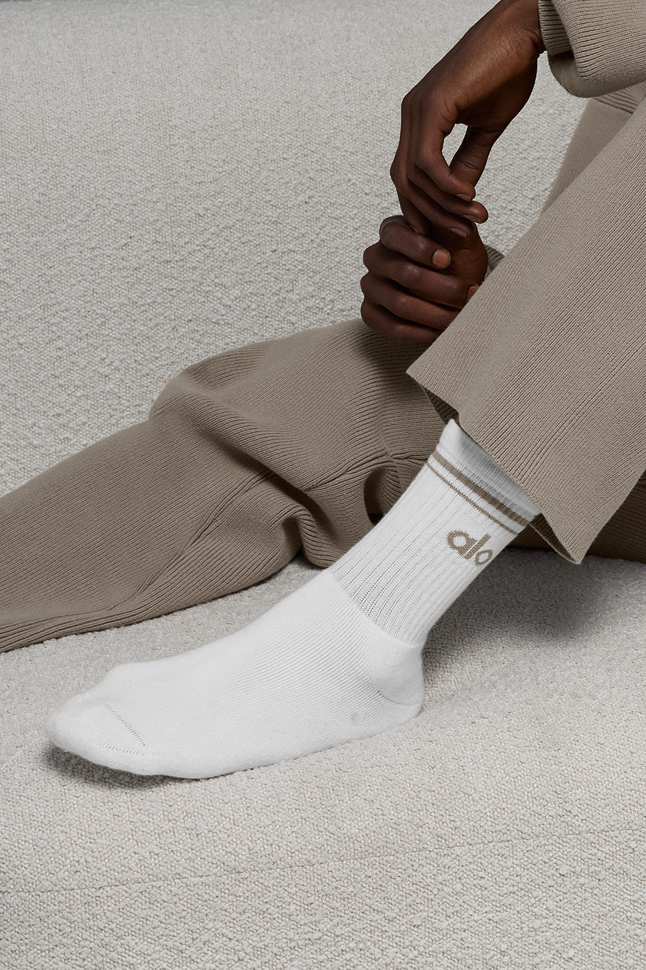 Unisex Half-Crew Throwback Sock - White/Light Cocoa — photo 3