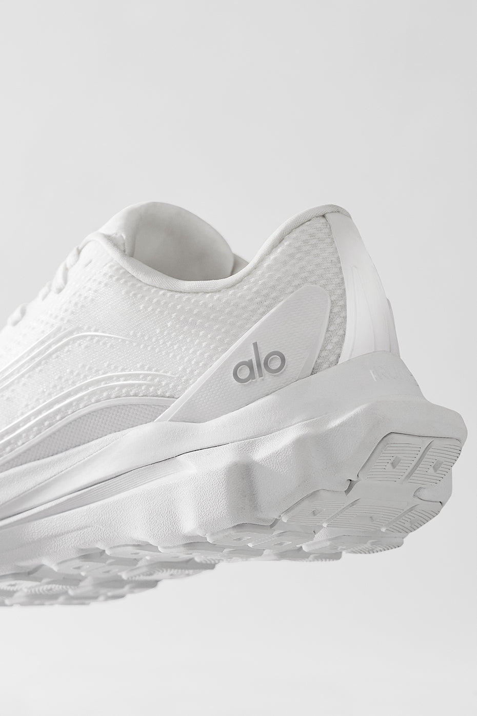 ALO Runner - White/White — photo 8
