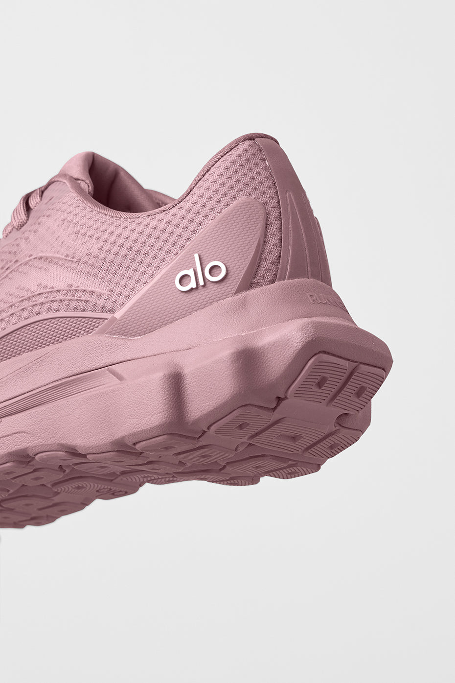 ALO Runner - Smoky Quartz — photo 6