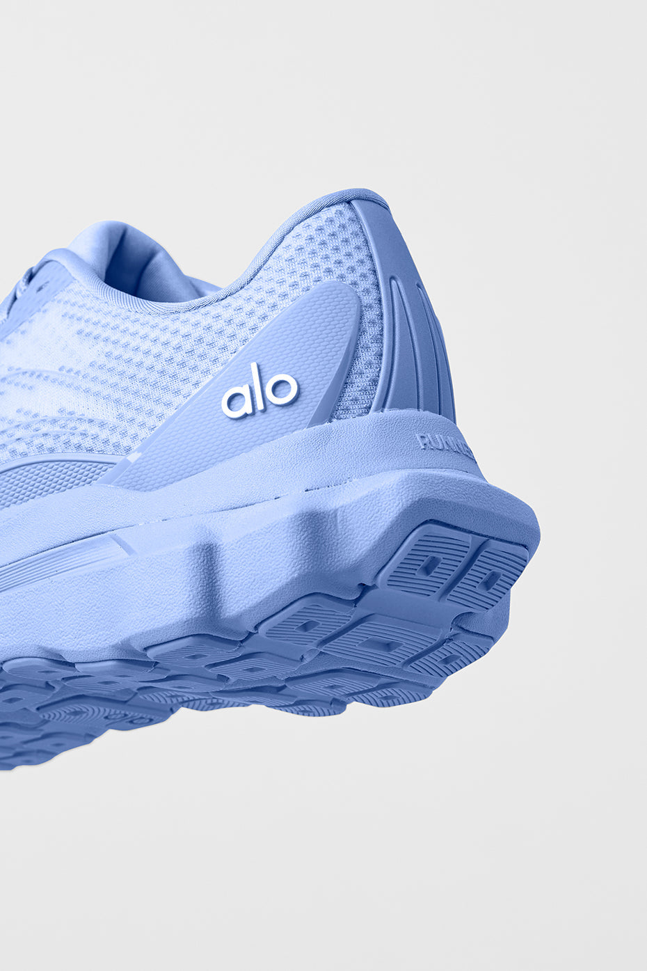 ALO Runner - Crystal Clear Blue — photo 5
