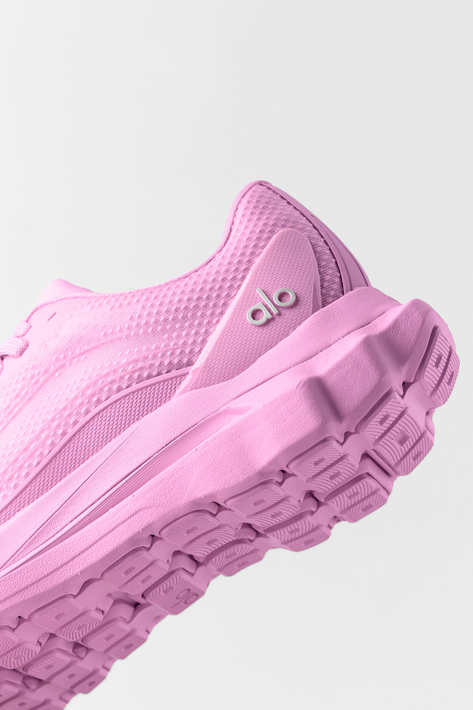 ALO Runner - Candy Heart Pink — photo 7