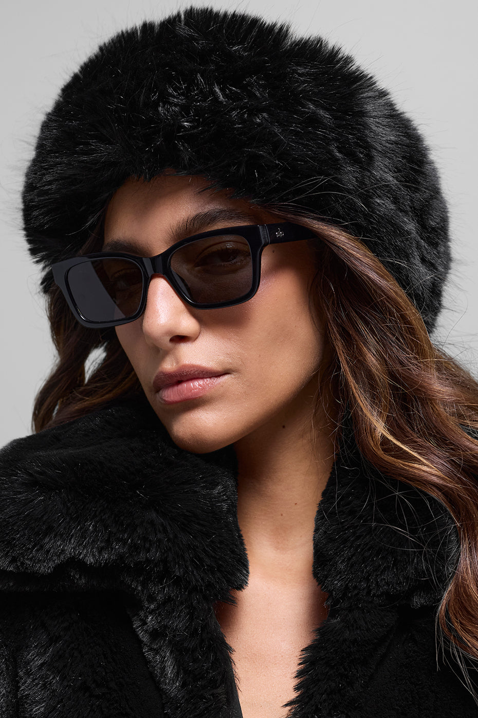 Opulent Faux Fur Wintersun Headband - Black — photo 1