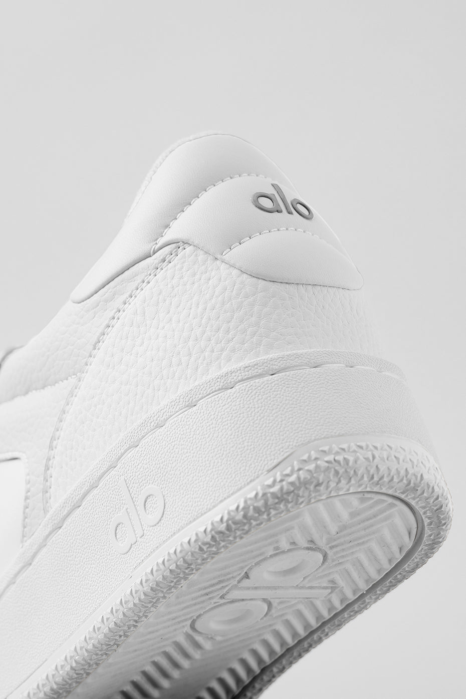 ALO Recovery Mode Sneaker - Natural White — photo 6