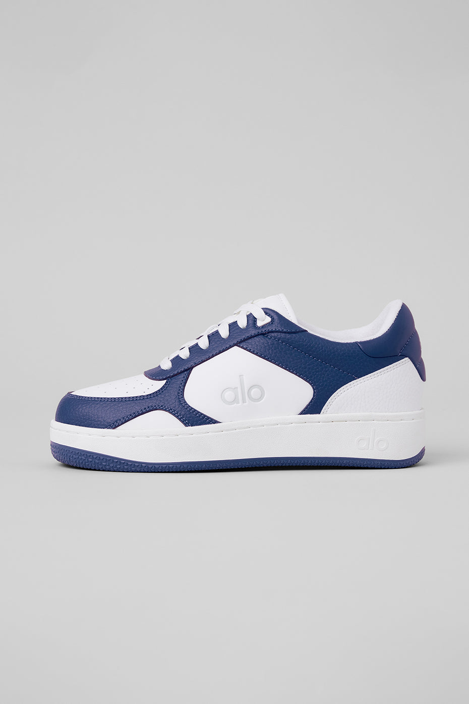 ALO Recovery Mode Sneaker - Navy/White — photo 2
