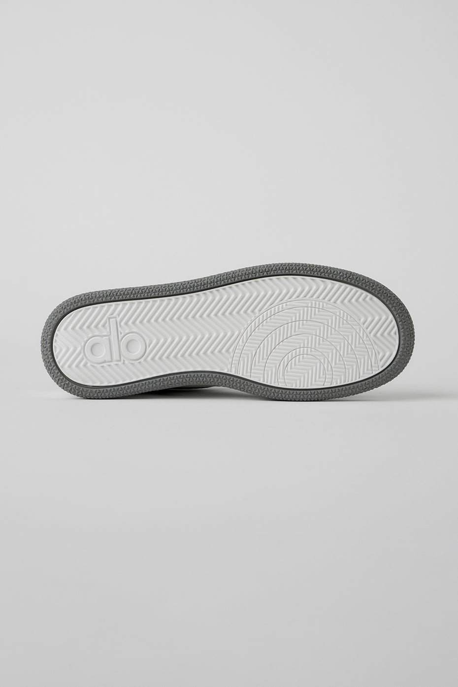 ALO Recovery Mode Sneaker - Grey/White — photo 3