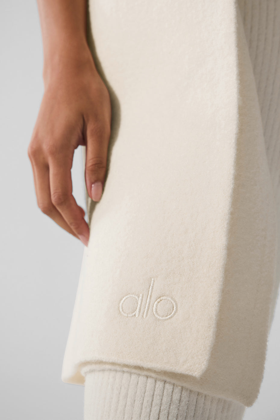 Merino Wool Oversized Scarf - Ivory — photo 3