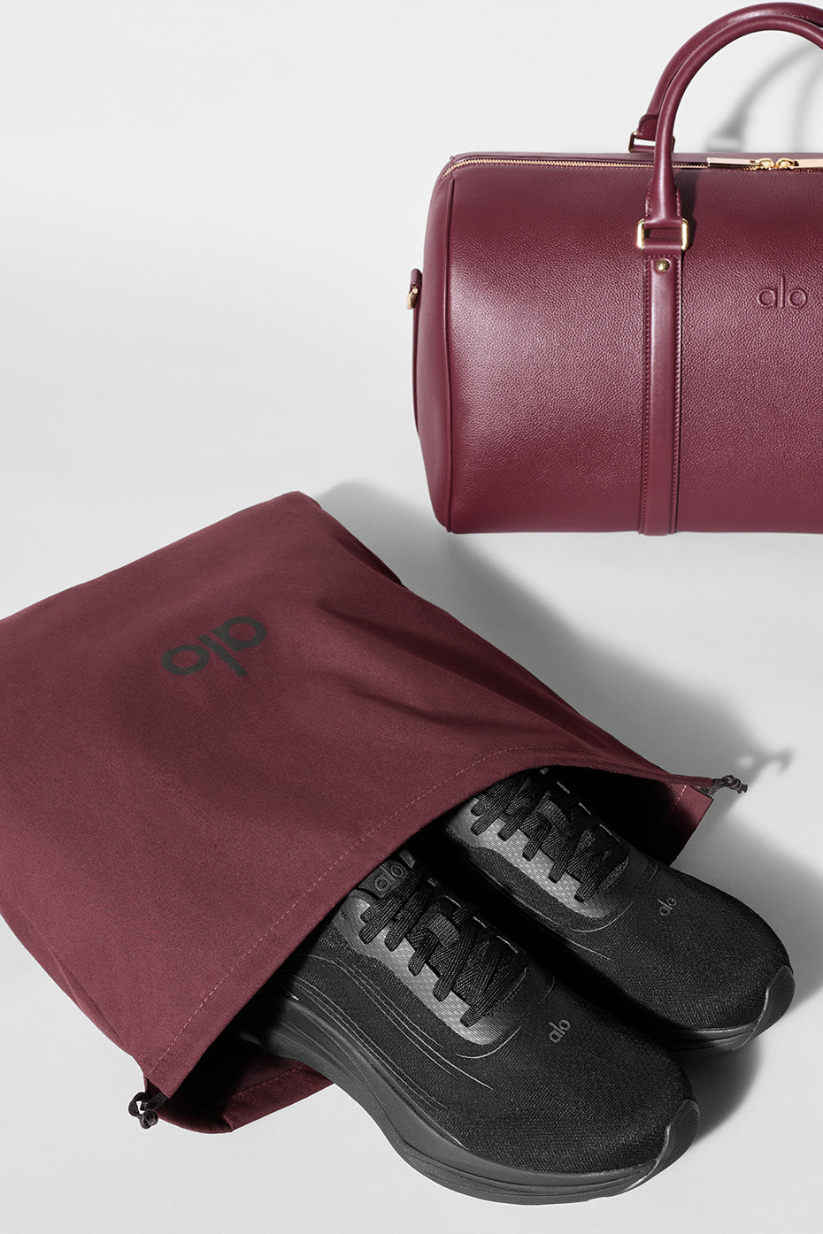 ALO Voyage Duffle - Bordeaux Leather — photo 8