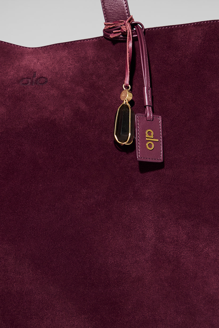 ALO Tranquility Tote - Bordeaux Suede — photo 5