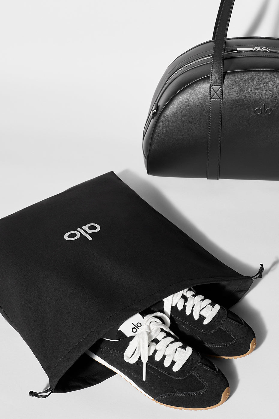 ALO Odyssey - Black Leather — photo 8