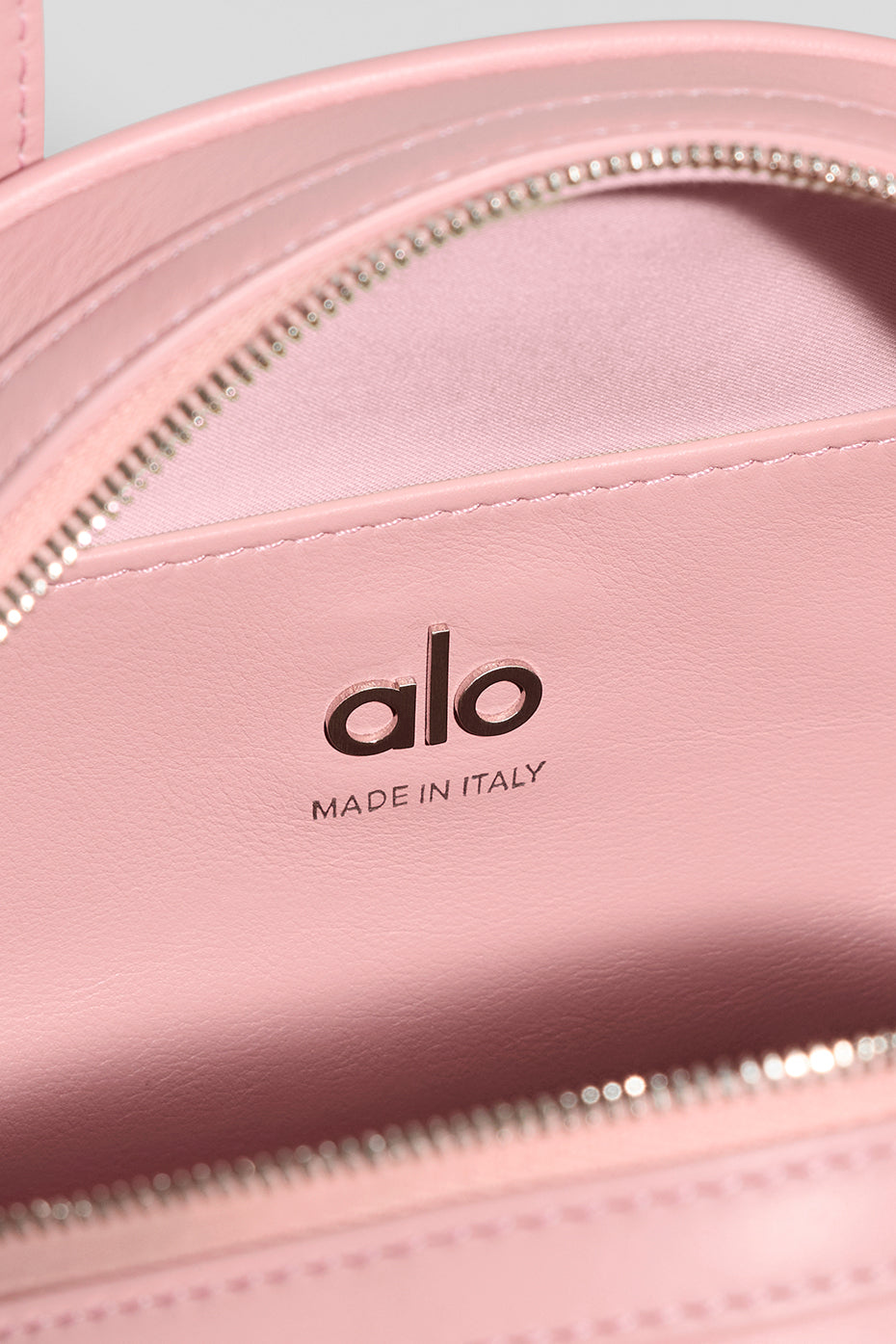ALO Mini Odyssey - Vintage Pink Leather — photo 6