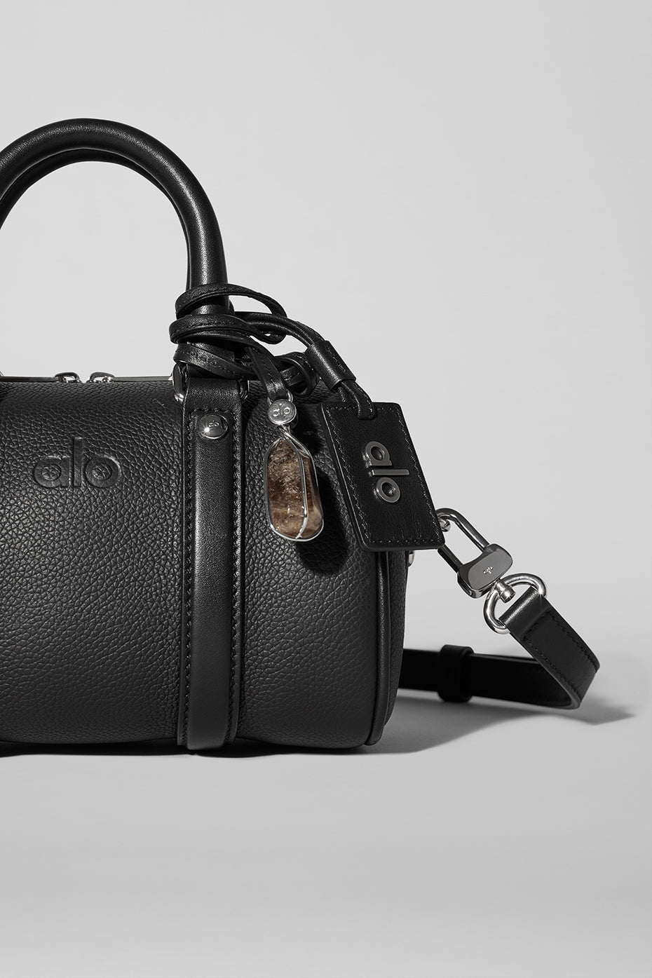 ALO Mini Voyage - Black Leather — photo 5