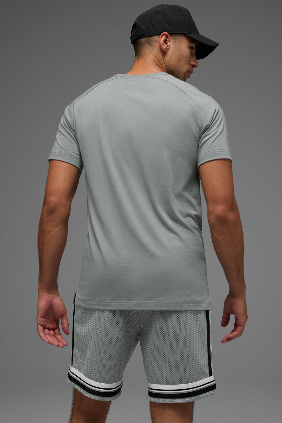 Triumph Raglan Tee - Lunar Grey — photo 2