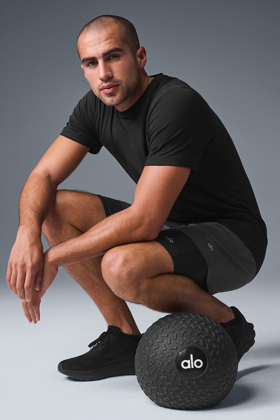 Conquer Reform Crewneck Short Sleeve - Black — photo 4
