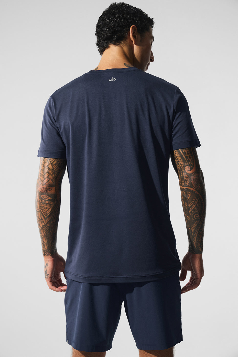Conquer Reform Crewneck Short Sleeve - Navy — photo 4