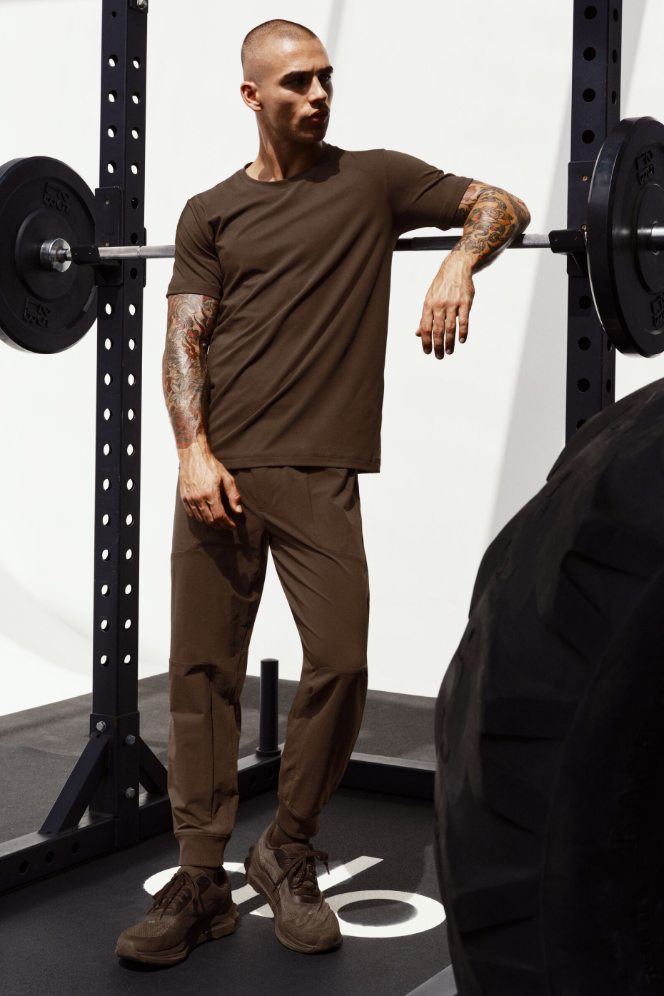 Conquer Reform Crewneck Short Sleeve - Espresso — photo 1