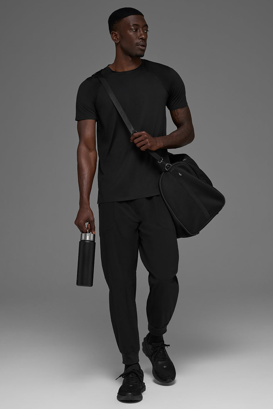 Idol Crewneck Short Sleeve - Black — photo 6