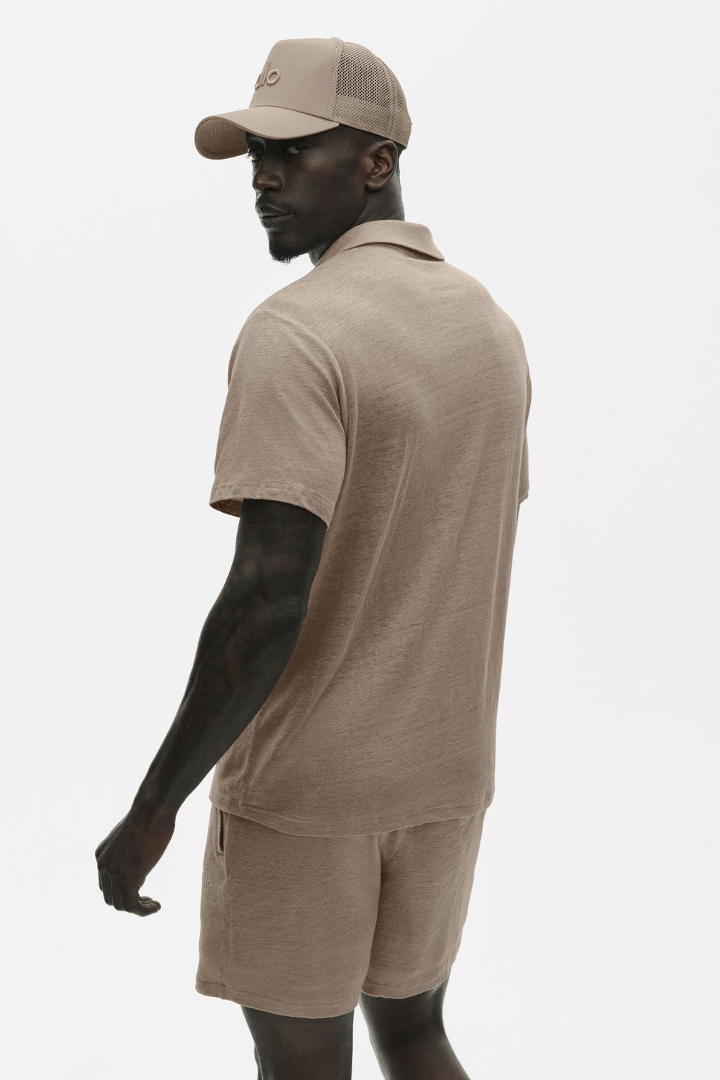 Linen Jersey Coastal Short Sleeve Polo - Gravel — photo 4