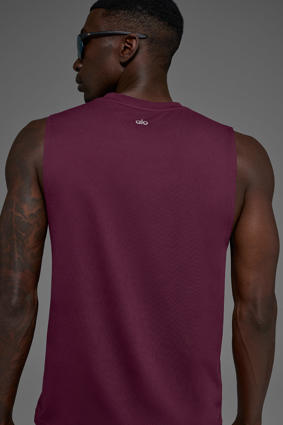 Conquer Muscle Tank - Burgundy — photo 3