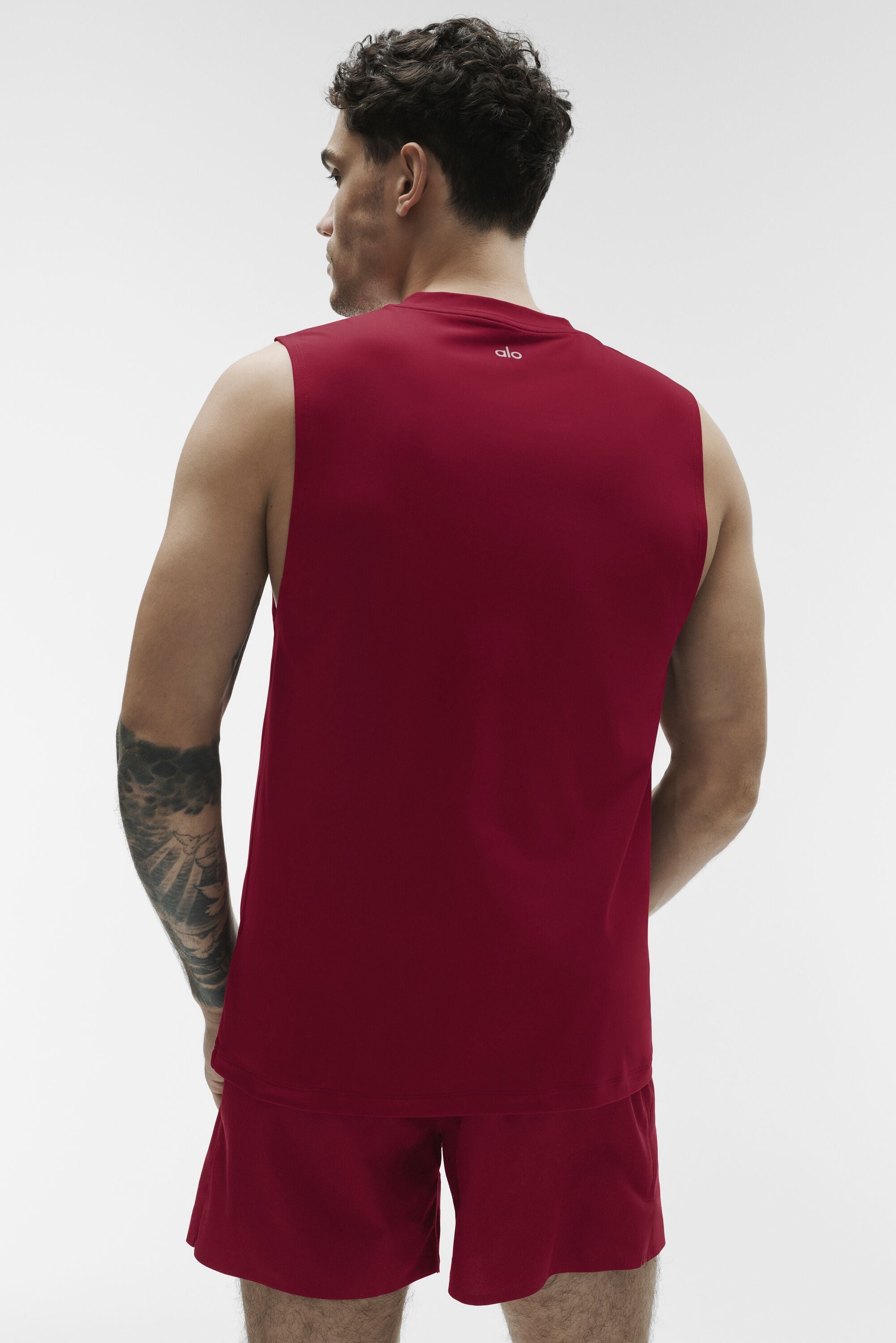 Conquer Muscle Tank - Garnet — photo 2