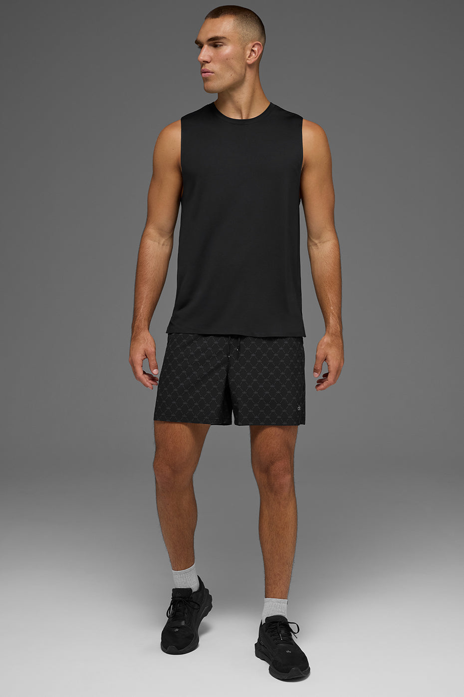 Idol Muscle Tank - Black — photo 4