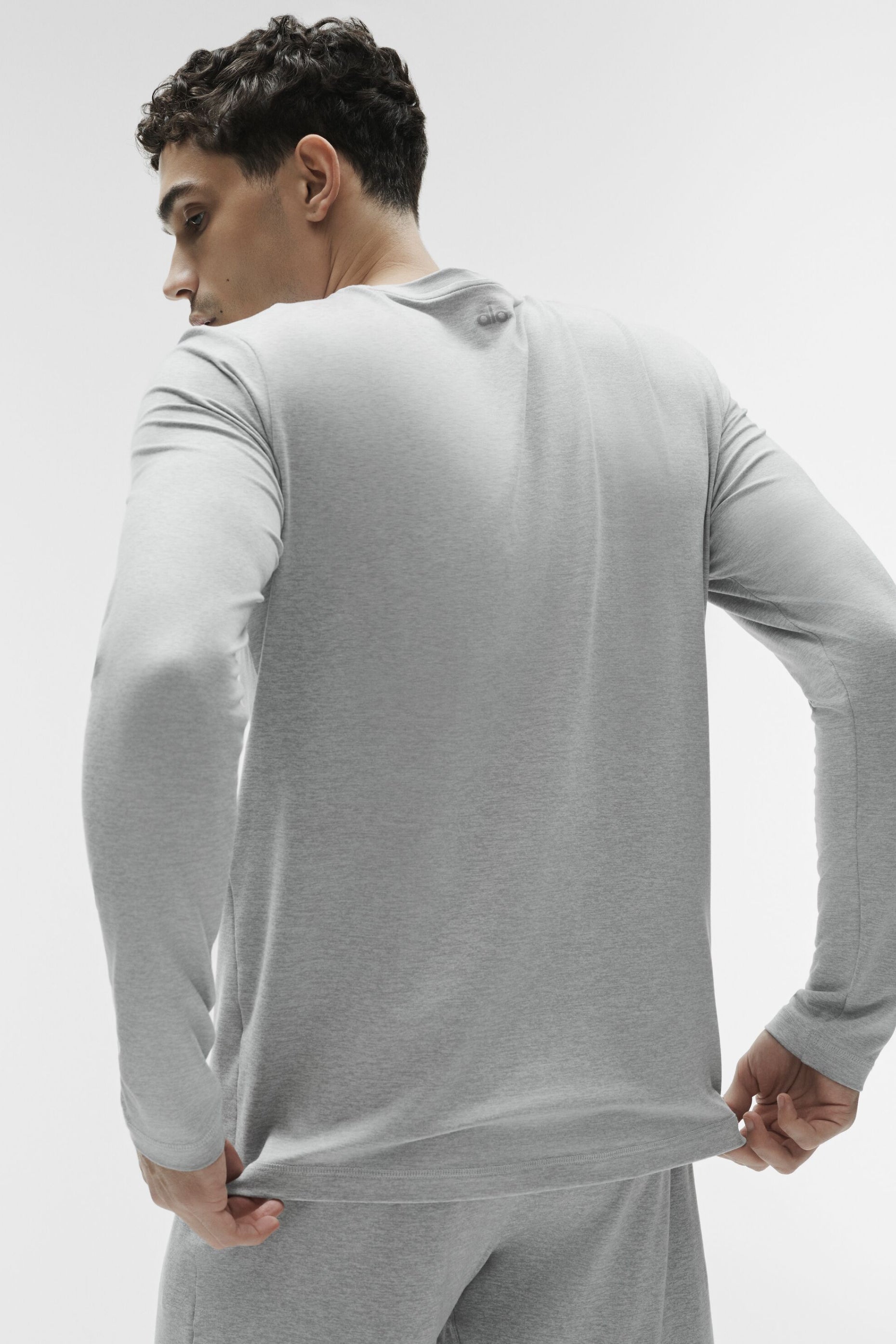Conquer Reform Crewneck Long Sleeve - Athletic Heather Grey — photo 3