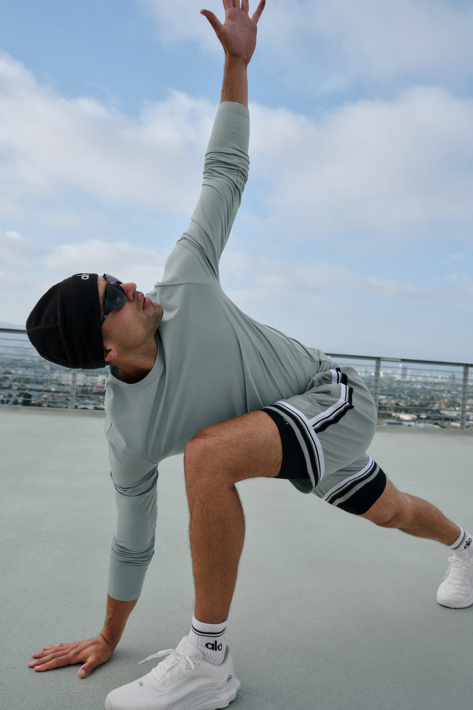 Conquer Reform Crewneck Long Sleeve - Lunar Grey — photo 1