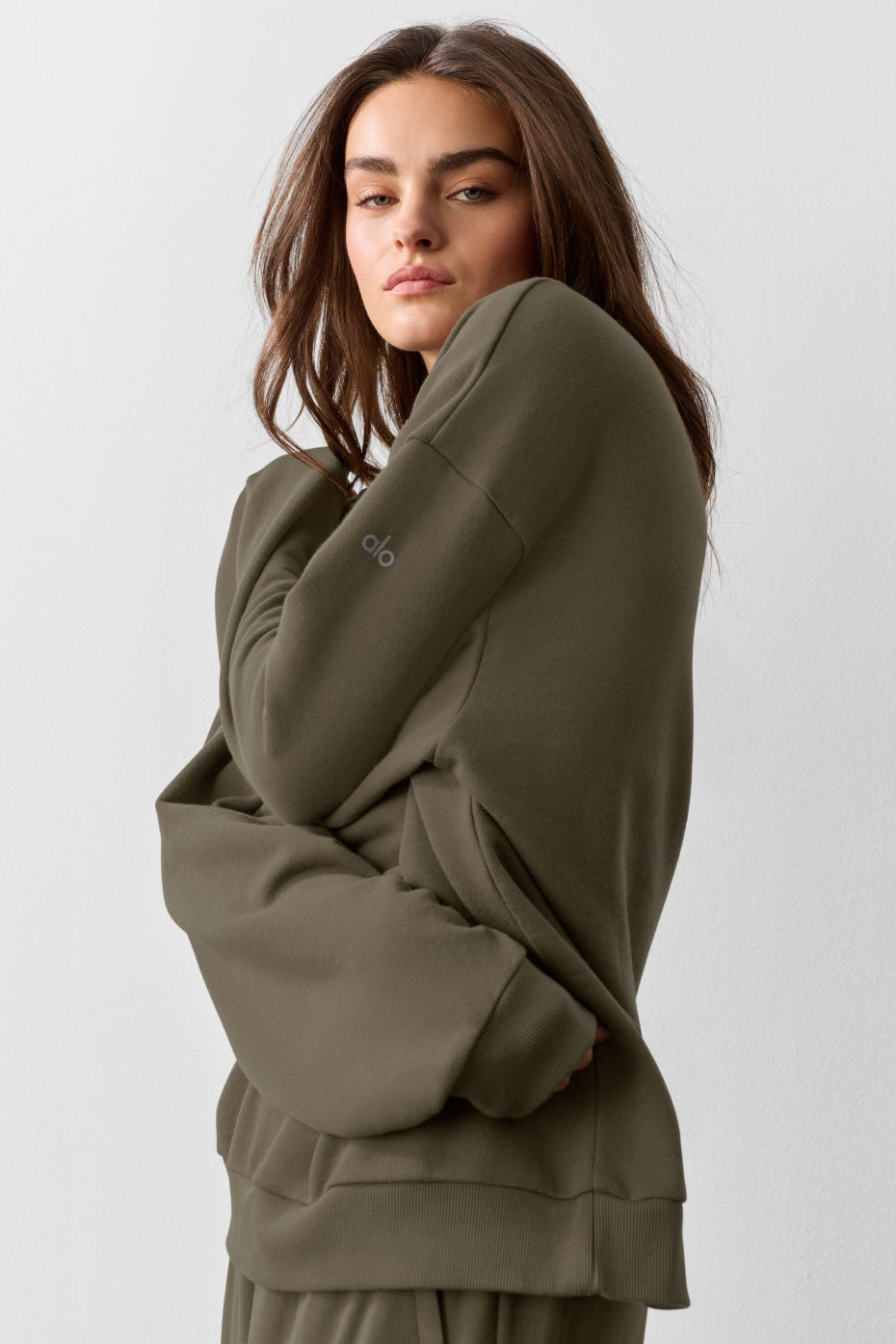 Chill Crew Neck Pullover - Olive Tree — photo 3