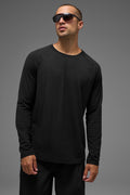 ALO Vapor Crewneck Long Sleeve - Black — photo 1