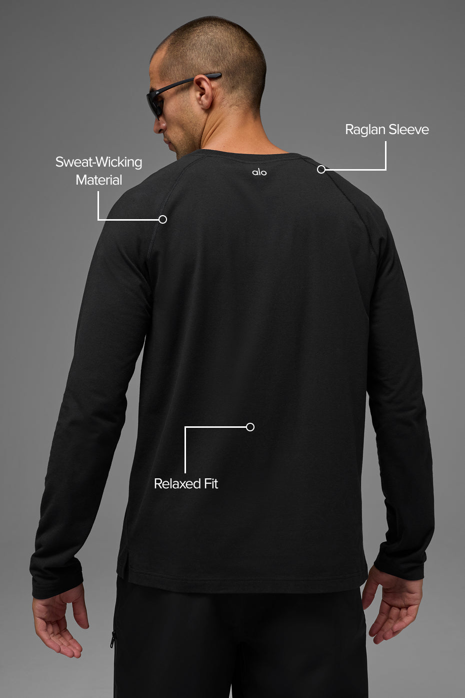 ALO Vapor Crewneck Long Sleeve - Black — photo 2