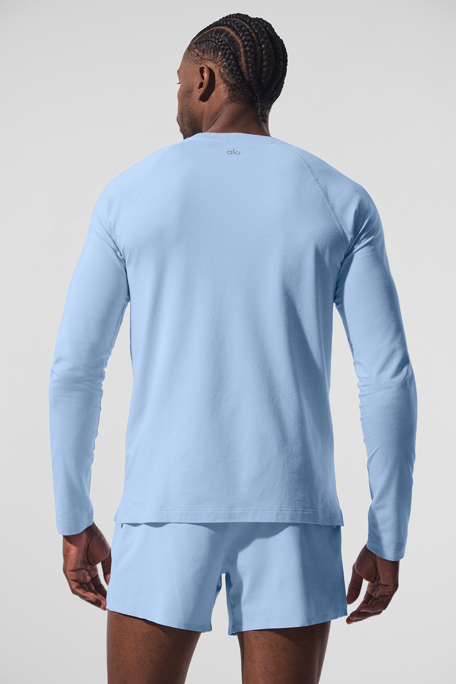 ALO Vapor Crewneck Long Sleeve - Seashell Blue — photo 3