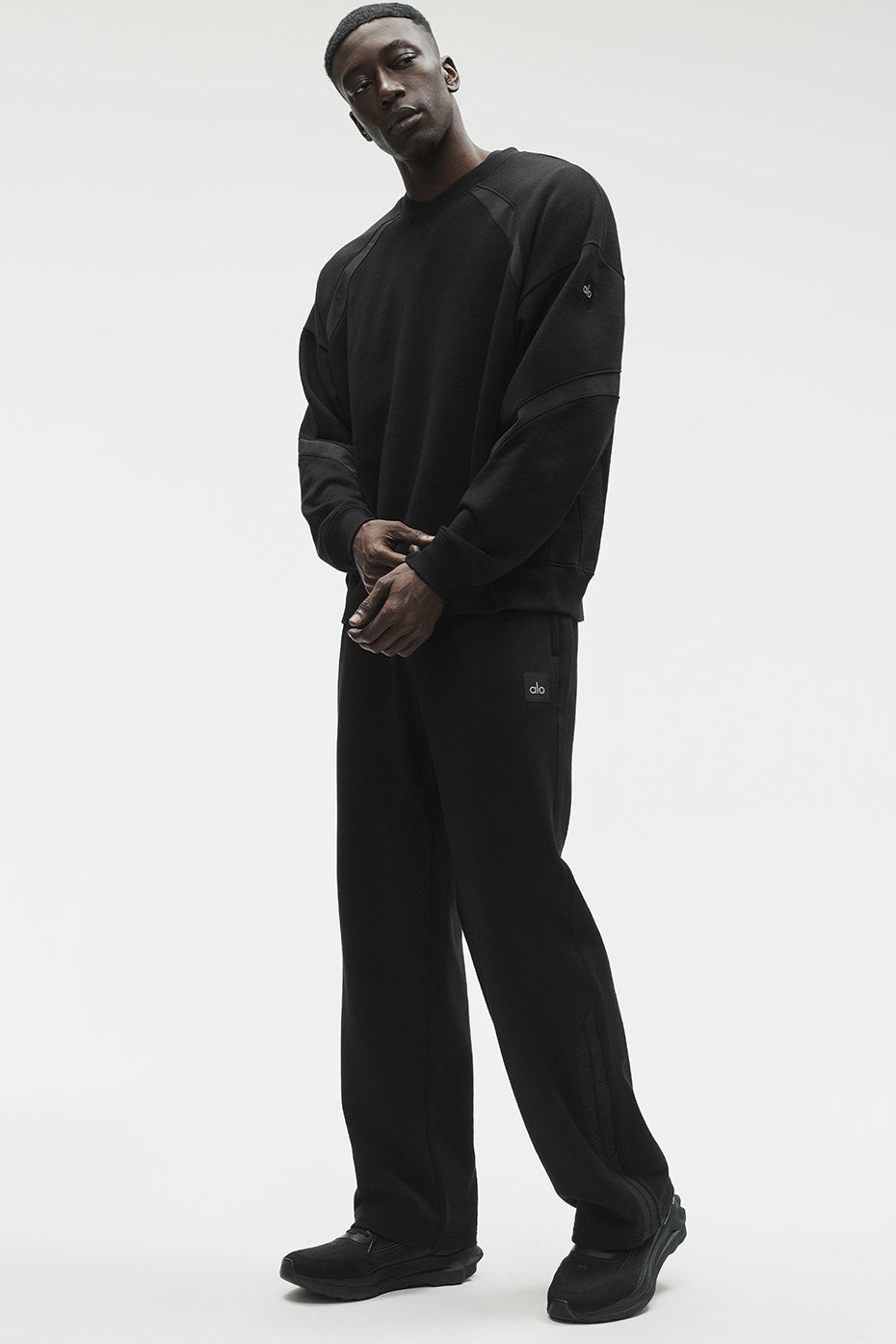 Field Crew Neck Sweatshirt - Black — photo 5