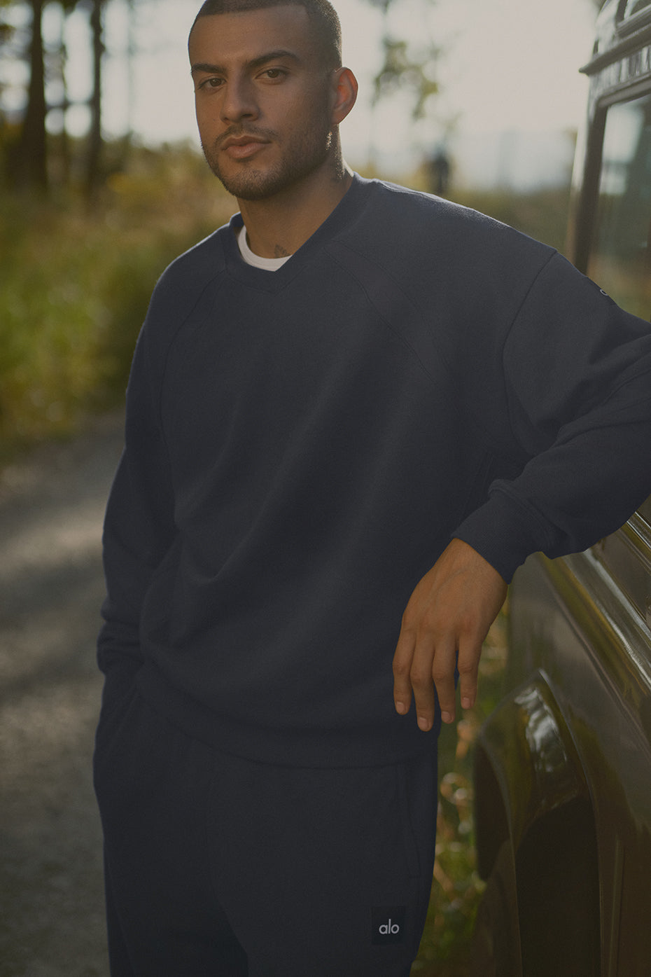Field Crew Neck Sweatshirt - Navy — photo 7