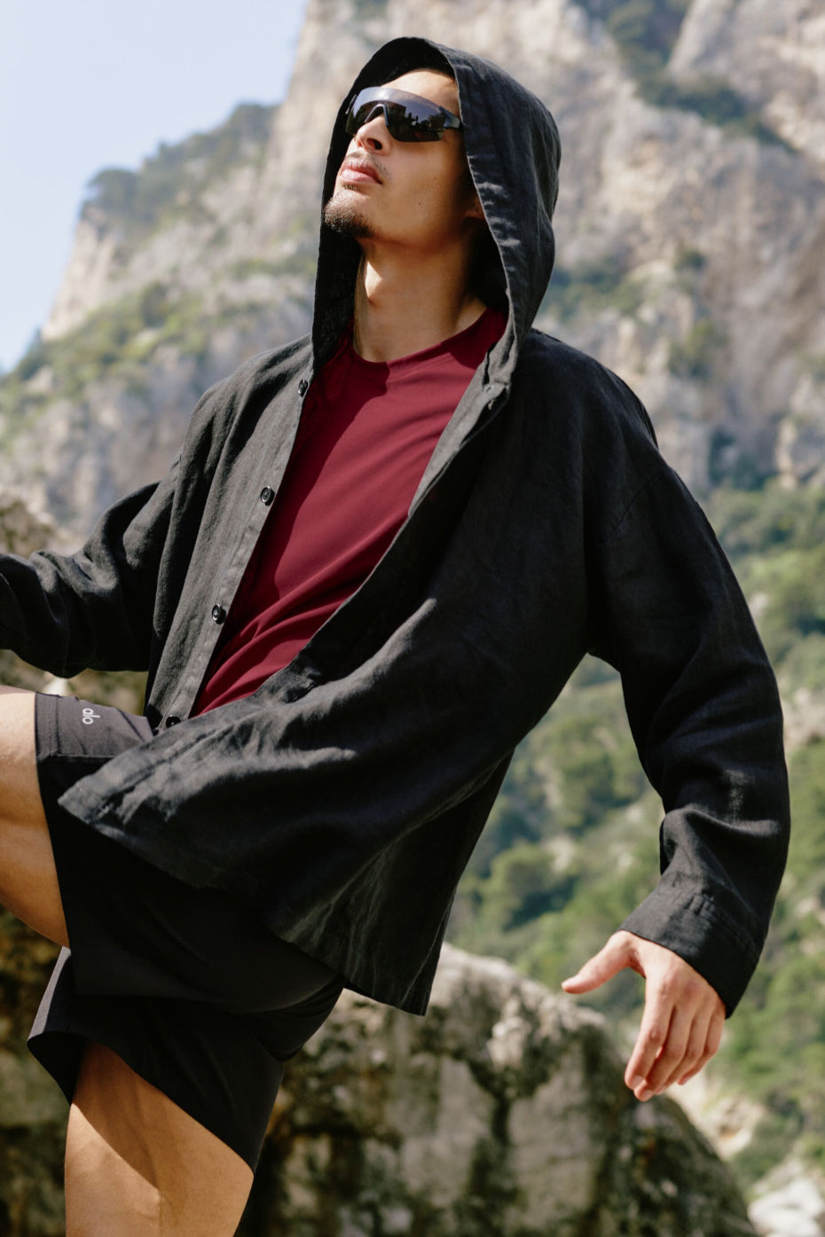Linen Days Button Up Hoodie - Black — photo 1