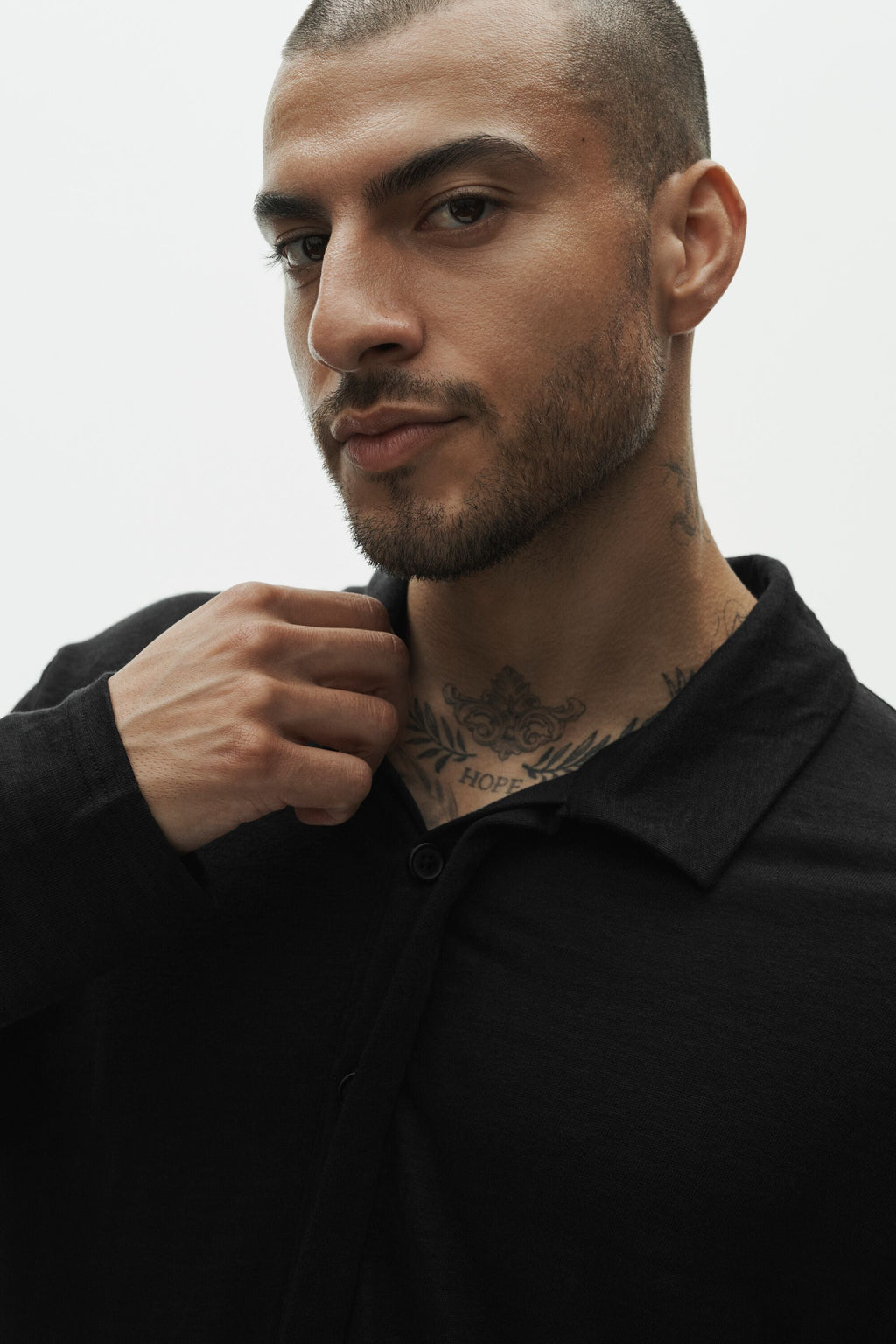 Linen Jersey Coastal Long Sleeve Pullover - Black — photo 3