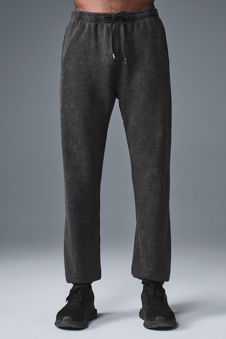 Chill Vintage Wash Sweatpant - Black Wash — photo 1