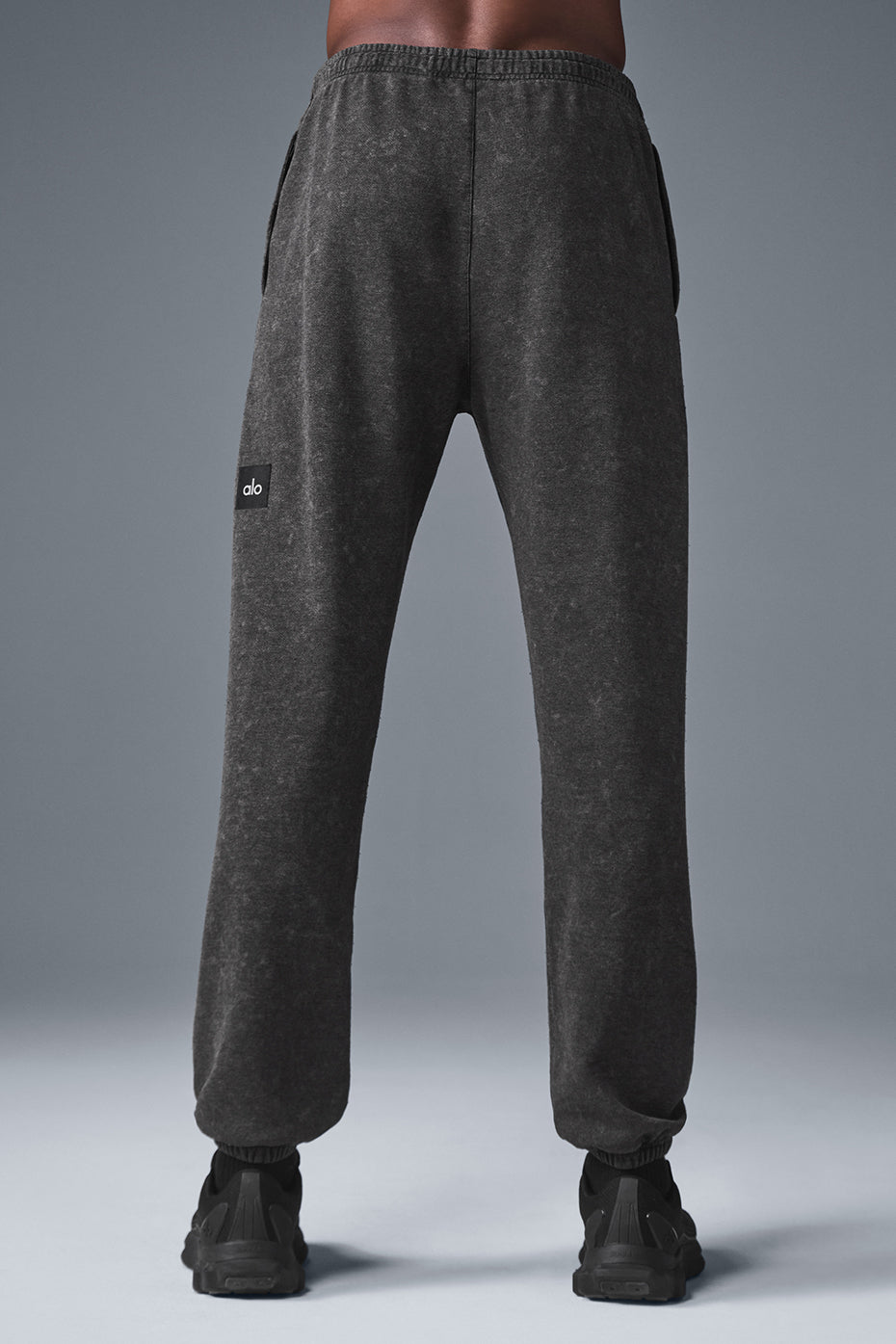 Chill Vintage Wash Sweatpant - Black Wash — photo 2