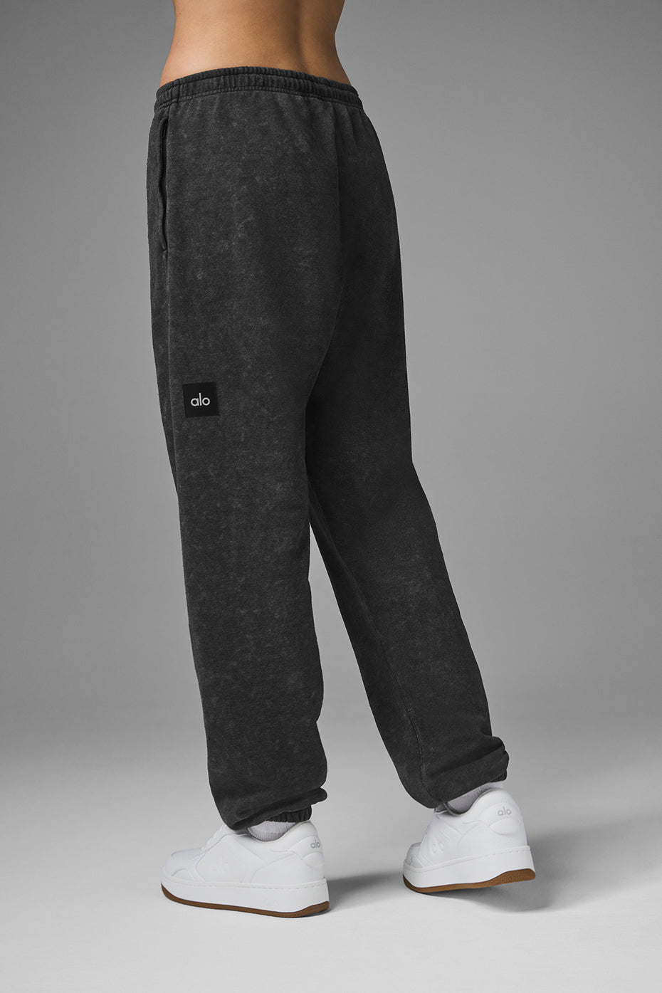 Chill Vintage Wash Sweatpant - Black Wash — photo 3