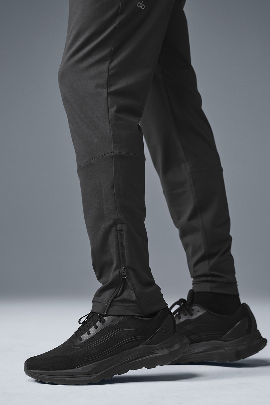 Conquer React Performance Pant - Anthracite — photo 4