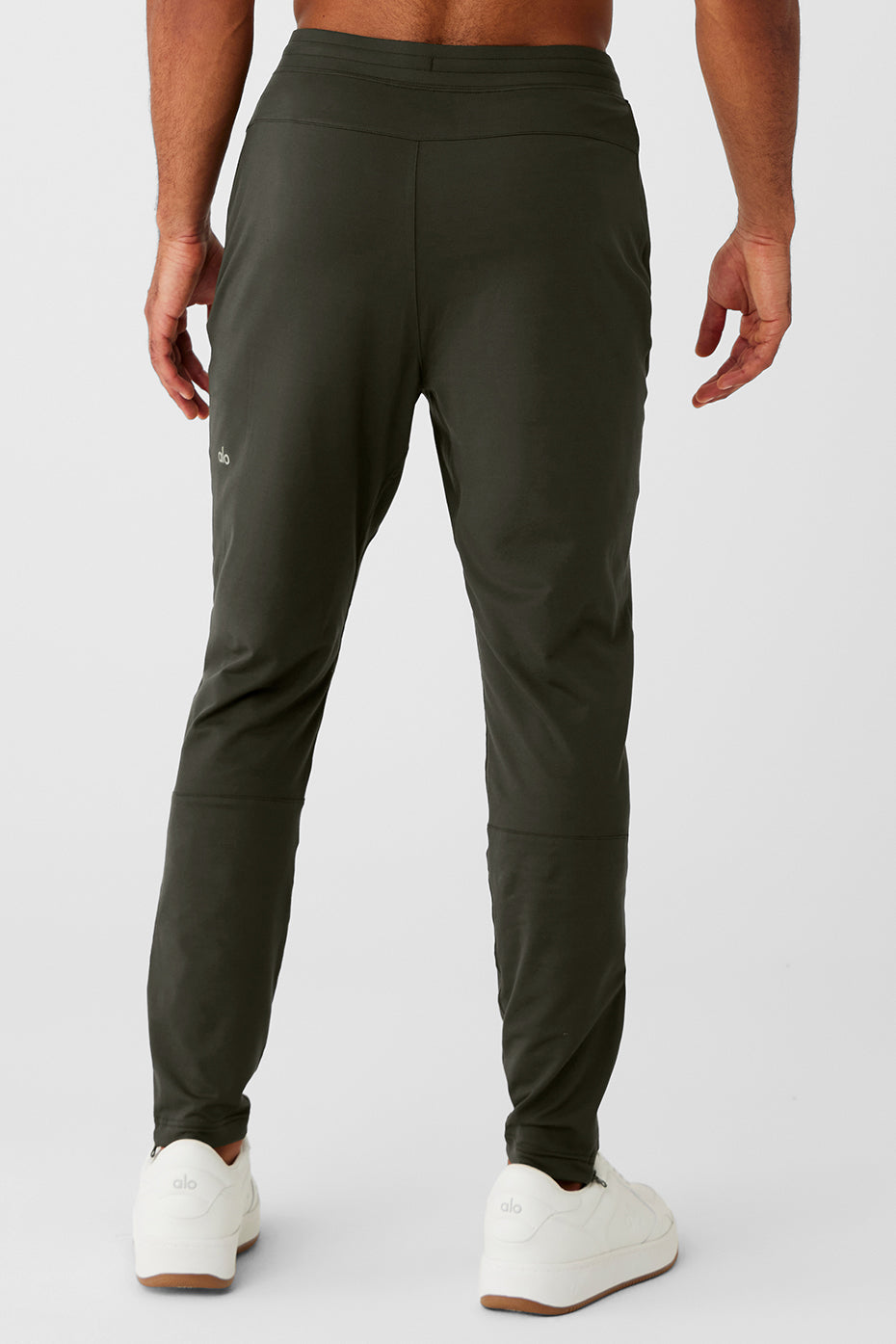 Conquer React Performance Pant - Stealth Green — photo 2