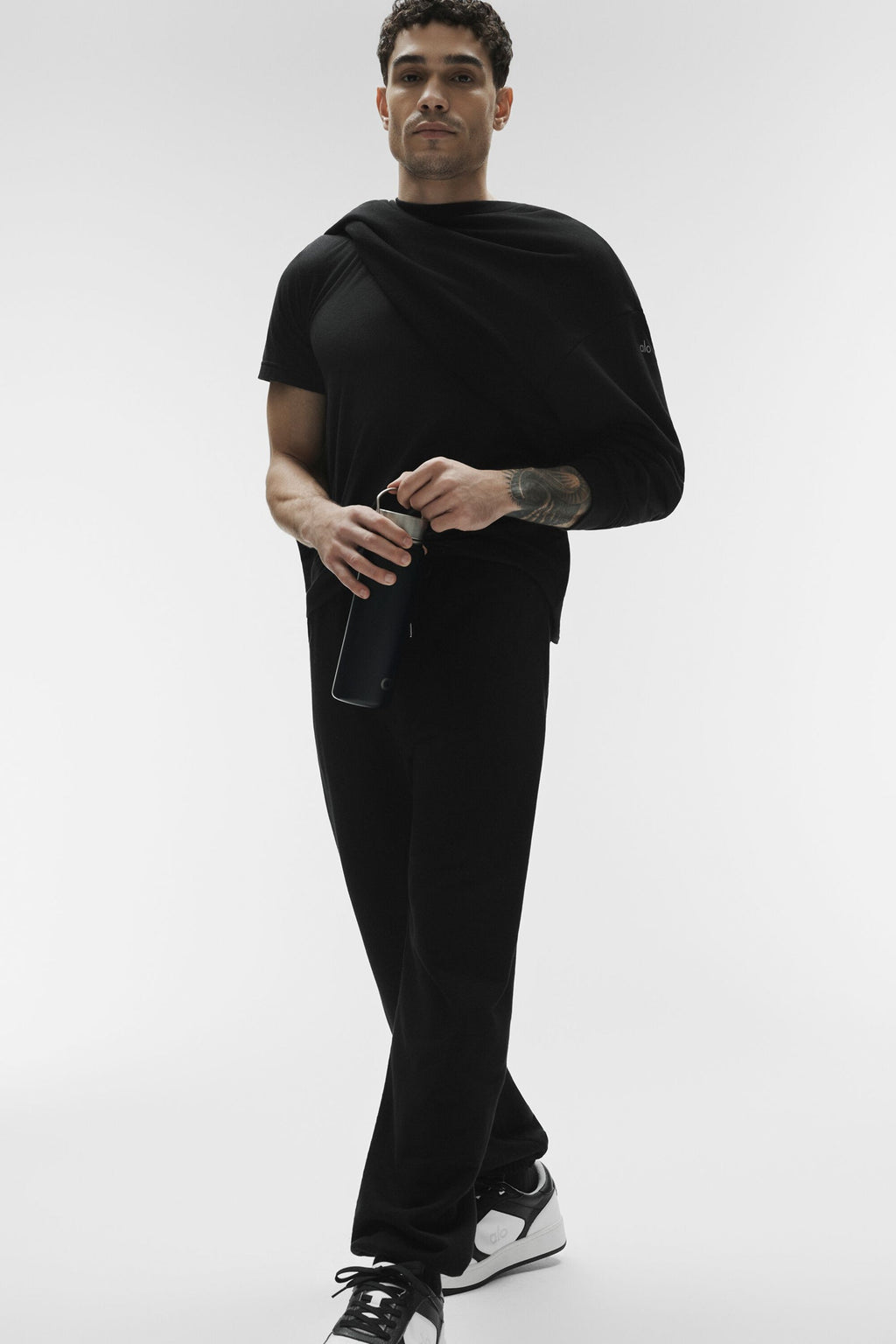 Chill Sweatpant - Black — photo 4
