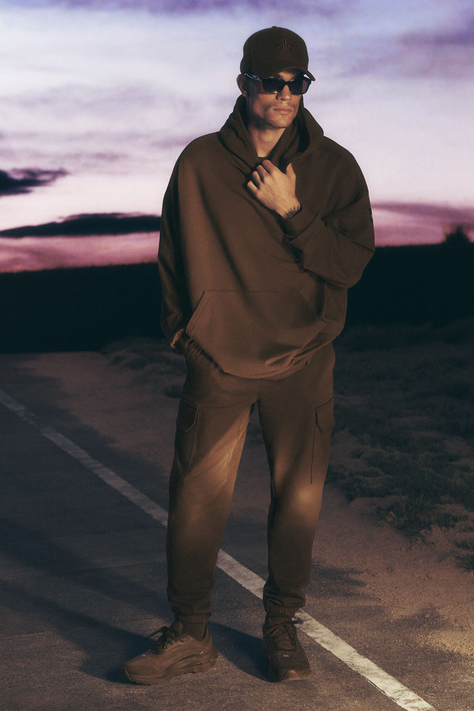 Edition Sueded Jogger - Espresso — photo 1