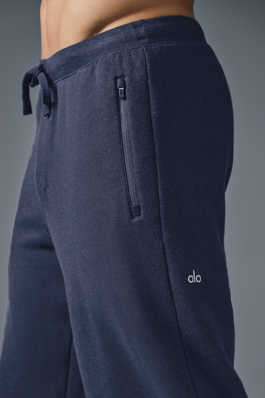 Triumph Restore Sweatpant - Navy — photo 4