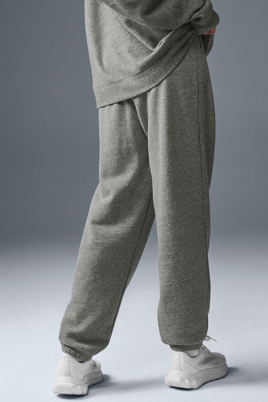 Triumph Restore Sweatpant - Grey Triblend — photo 2