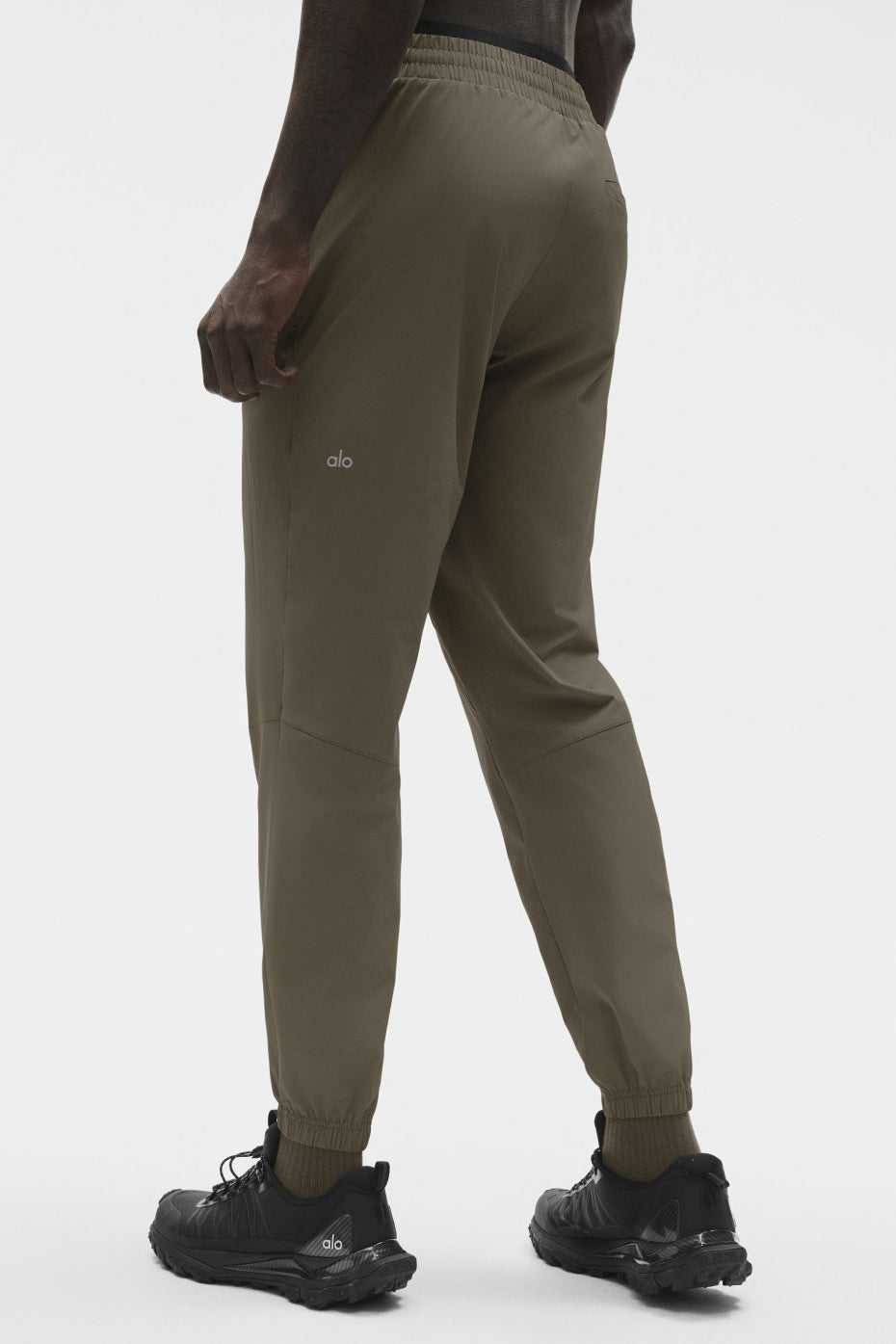 Repetition Jogger - Olive Tree — photo 2