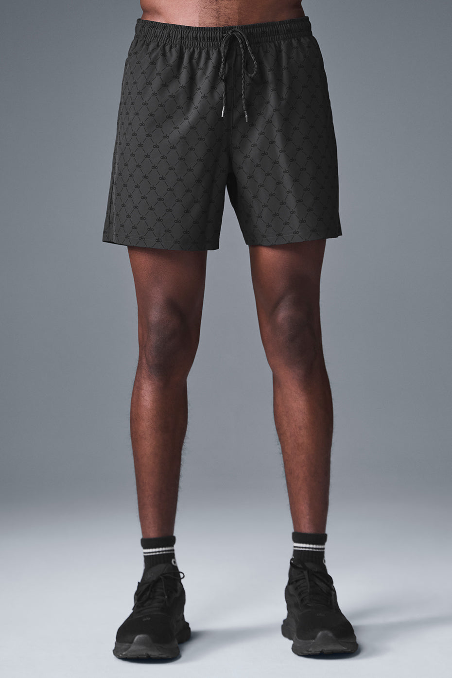 7'' Diamond Circuit Short - Anthracite/Black — photo 1